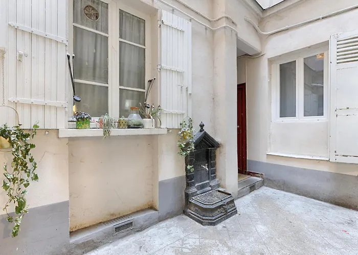 Cosy Gare De Lyon Apartment Paris